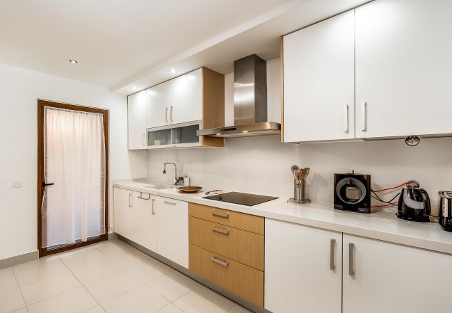 Apartment in Portimão - Praia da Rocha: Pool | Beach| Family Time Apartment in Portimão - Praia da Rocha: Pool | Beach| Family Time