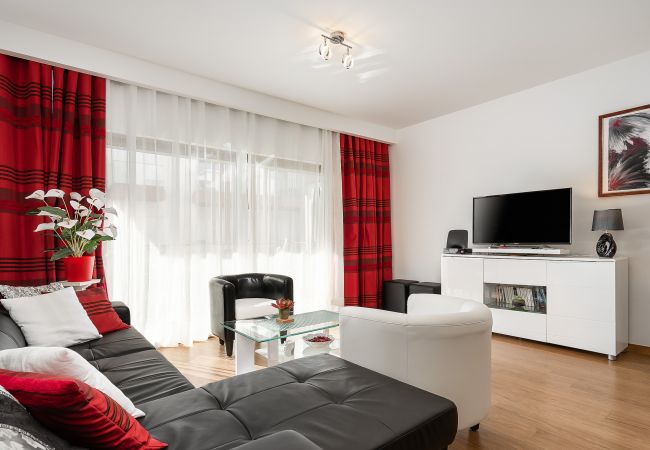 Apartment in Portimão - Praia da Rocha: Pool | Beach| Family Time Apartment in Portimão - Praia da Rocha: Pool | Beach| Family Time