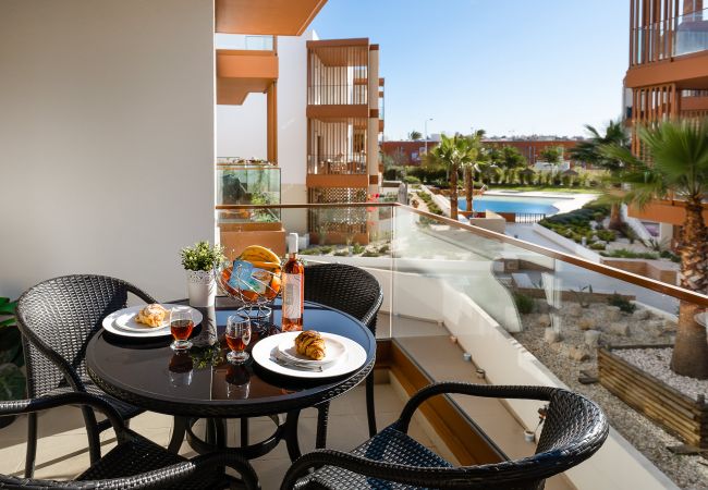 Apartment in Portimão - Praia da Rocha: Pool | Beach| Family Time Apartment in Portimão - Praia da Rocha: Pool | Beach| Family Time