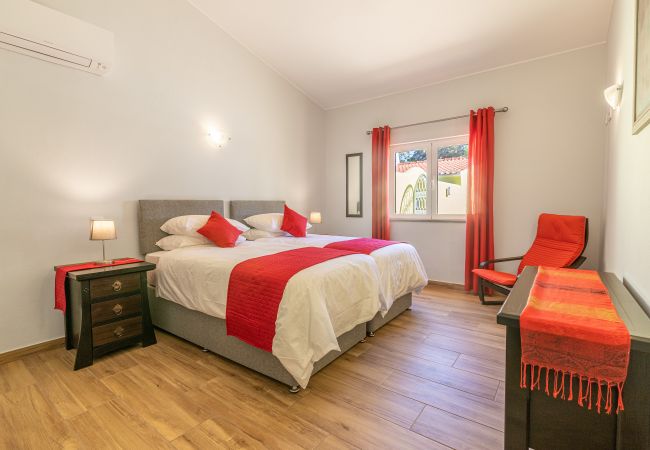 Villa in Lagos - Villa Dean: Private Pool | For Families | AC & WI-FI | Near Golf Course Villa in Lagos - Villa Dean: Private Pool | For Families | AC & WI-FI | Near Golf Course