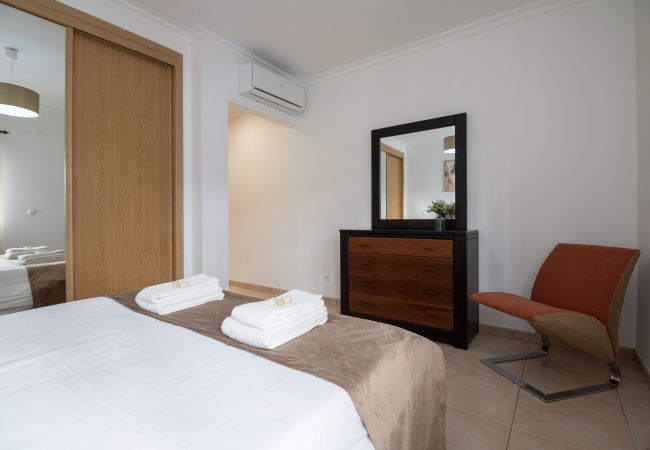 Apartment in Quarteira - Apartament Alameda | 2 Bedrooms | Spacious Balcony | Quarteira
