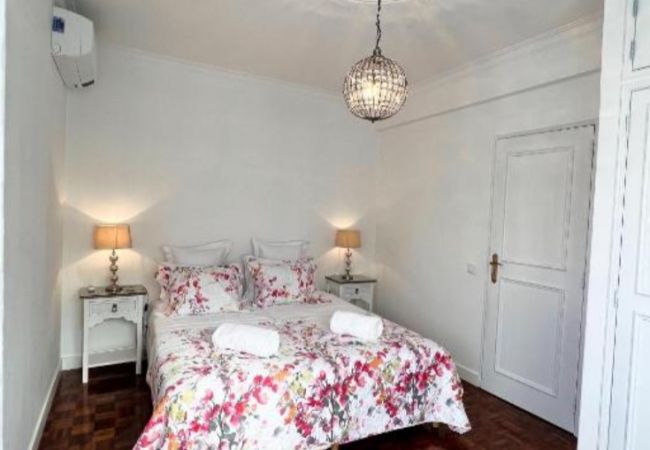 Villa in Faro - Villa Sunshine | 5 Bedrooms | Sunny | Faro Villa in Faro - Villa Sunshine | 5 Bedrooms | Sunny | Faro