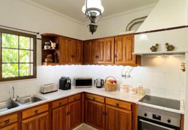 Villa in Faro - Villa Sunshine | 5 Bedrooms | Sunny | Faro Villa in Faro - Villa Sunshine | 5 Bedrooms | Sunny | Faro