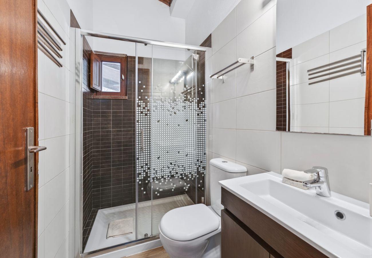 House in Albufeira - Casa da Aldeia | 4 Bedrooms | Next to Pine Cliffs | Olhos de Água