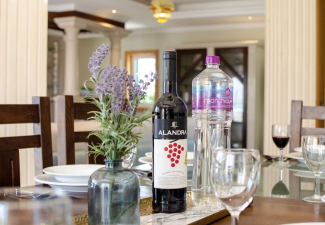 Villa in Albufeira - Villa Iris | 5 Bedrooms | Premium | Galé Villa in Albufeira - Villa Iris | 5 Bedrooms | Premium | Galé