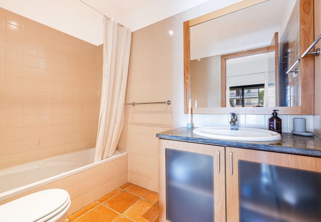 Apartment in Lagos - Marina Park | Outside Pool | Garage | Balcony Apartment in Lagos - Marina Park | Outside Pool | Garage | Balcony