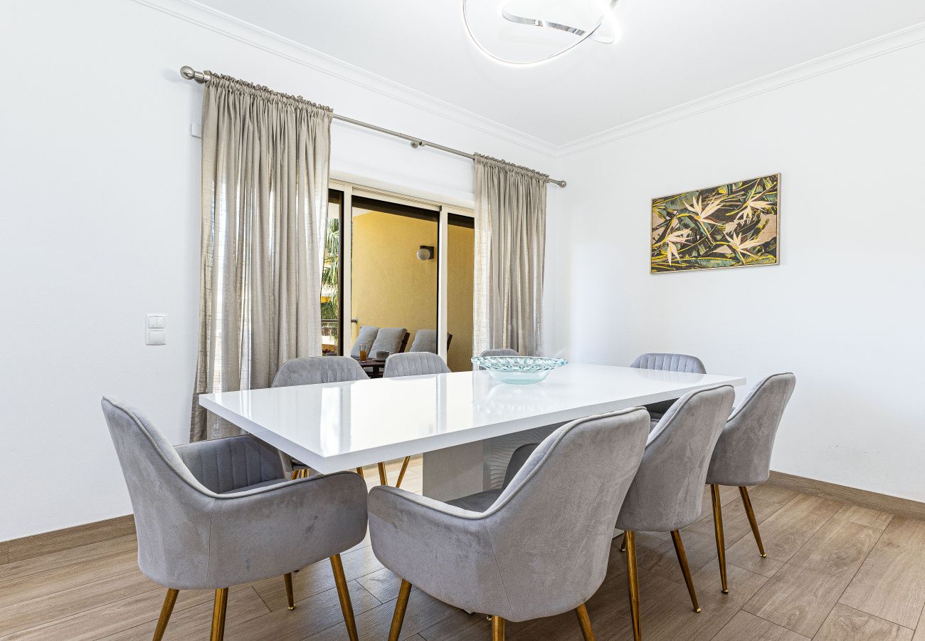 Apartment in Lagos - Pateo do Convento | Pool | Balcony | City Center