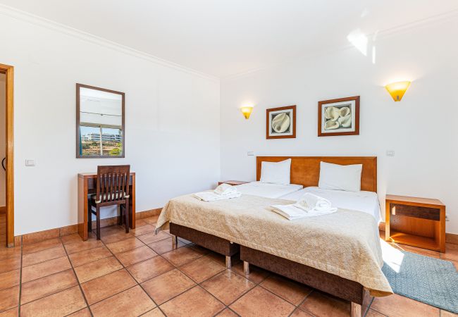 Apartment in Lagos - Porto de Mos Beach: Pool | Gym | PetFriendly  Apartment in Lagos - Porto de Mos Beach: Pool | Gym | PetFriendly