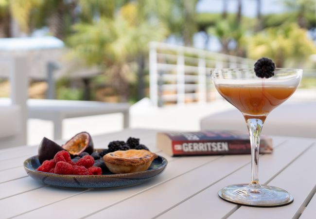 Villa in Vilamoura - Villa Natura | 6 Bedrooms | Spectacular Villa with Spacious Garden| Vilamoura Villa in Vilamoura - Villa Natura | 6 Bedrooms | Spectacular Villa with Spacious Garden| Vilamoura