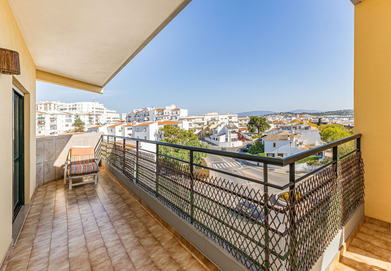 Apartment in Lagos - Lagos: Sea View | Near the City Center | AC
