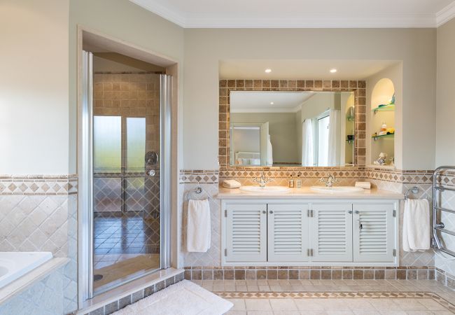 Villa in Quinta do Lago - Villa Tamarind Villa in Quinta do Lago - Villa Tamarind