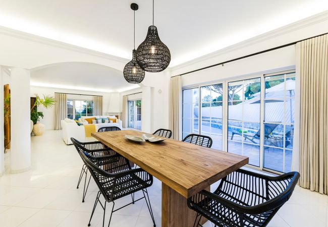 Villa in Vale do Lobo - Villa Solseta Villa in Vale do Lobo - Villa Solseta
