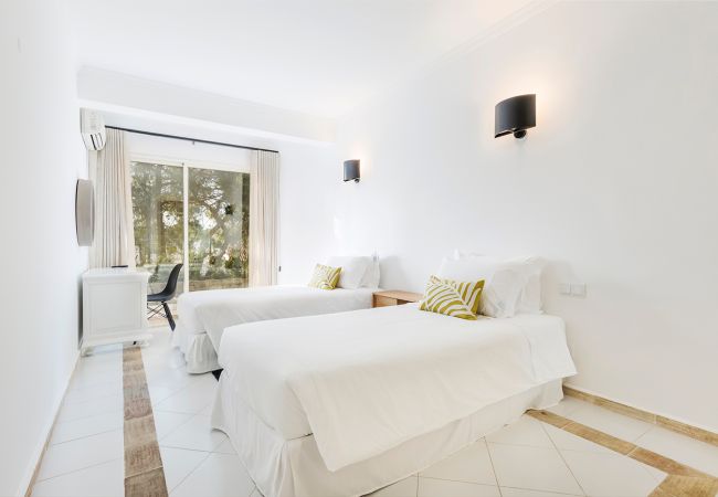 Villa in Vale do Lobo - Villa Solseta Villa in Vale do Lobo - Villa Solseta