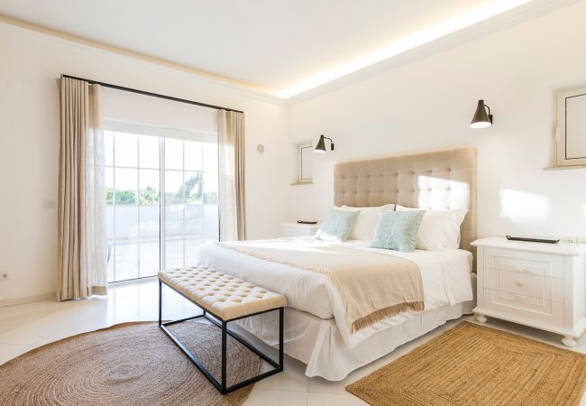 Villa in Vale do Lobo - Villa Solseta Villa in Vale do Lobo - Villa Solseta