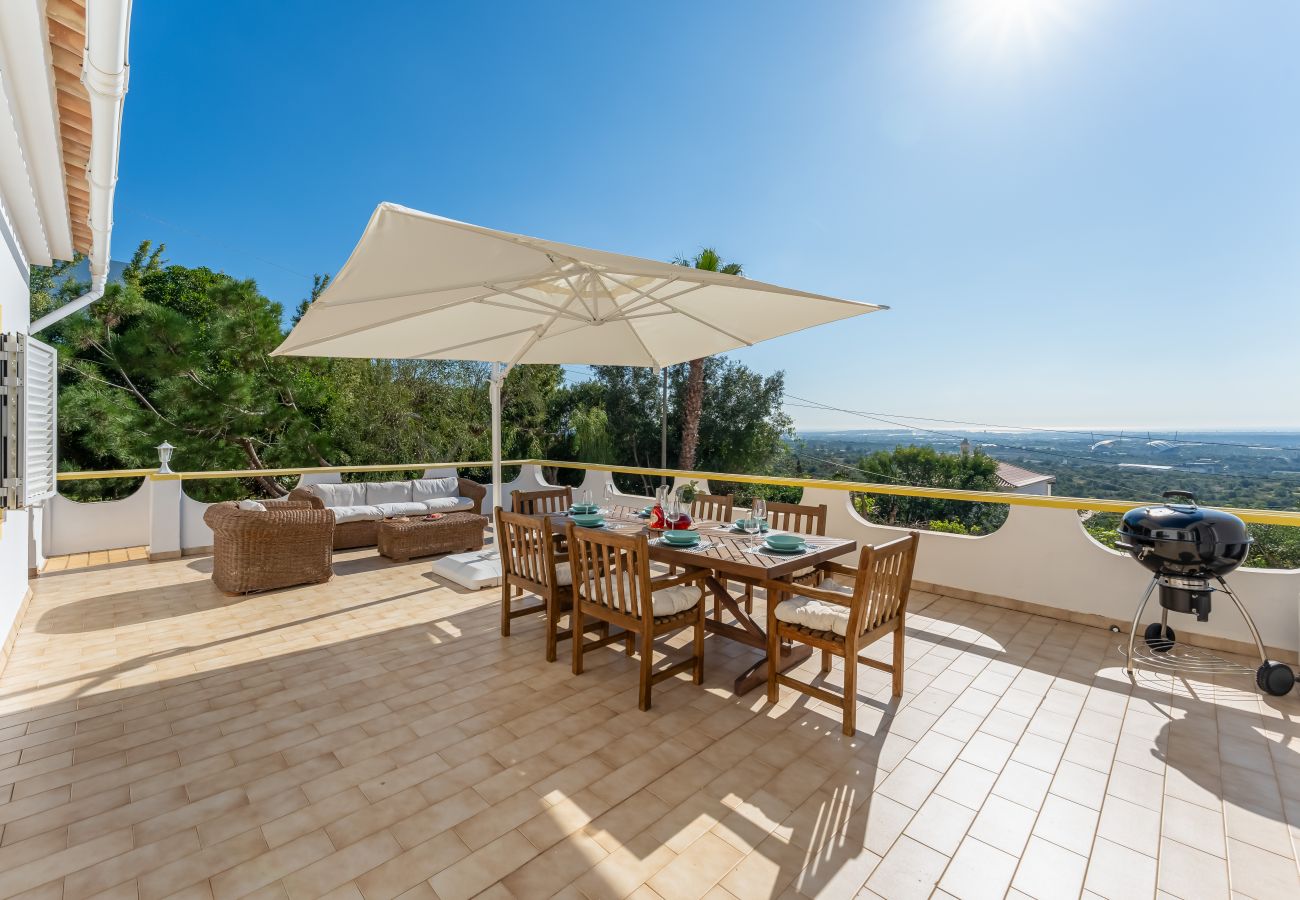 House in Santa Bárbara de Nexe - Casa Federica | 4 Bedrooms | Magnific Views | Loulé 