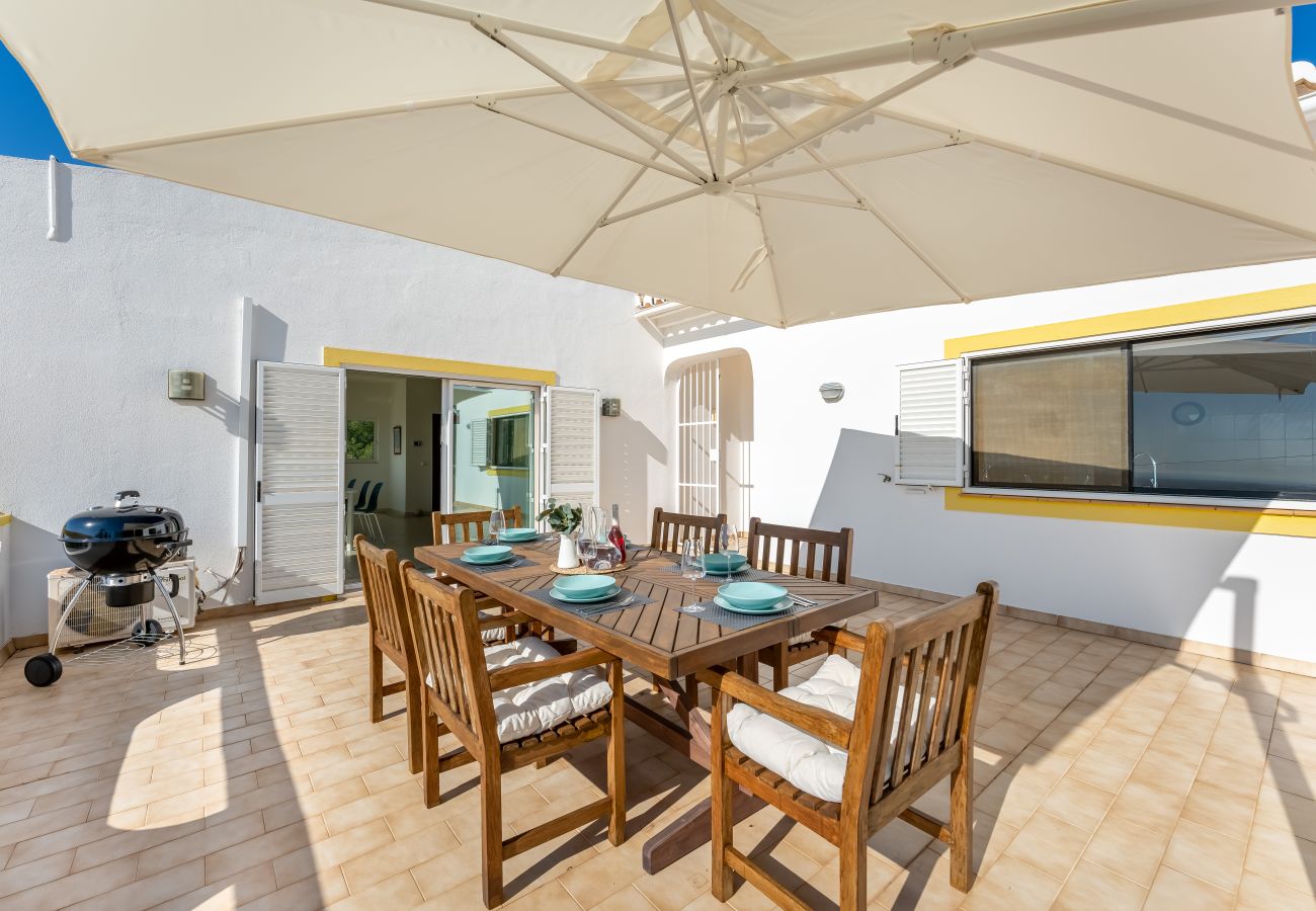 House in Santa Bárbara de Nexe - Casa Federica | 4 Bedrooms | Magnific Views | Loulé 