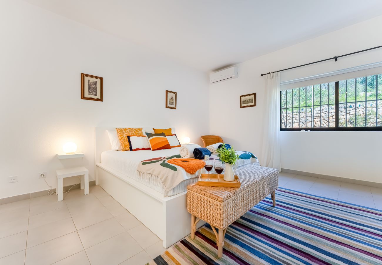 House in Santa Bárbara de Nexe - Casa Federica | 4 Bedrooms | Magnific Views | Loulé 