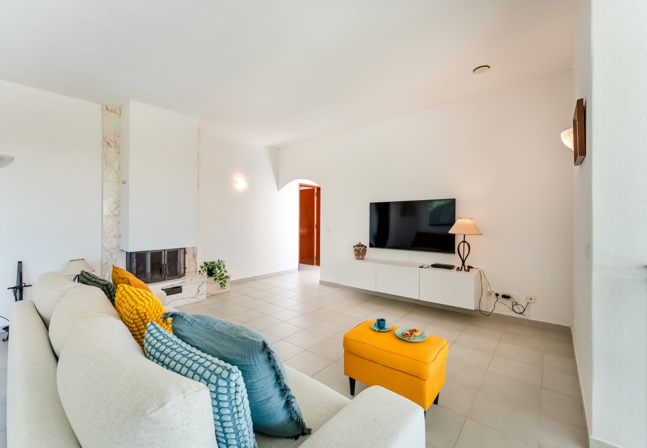 House in Santa Bárbara de Nexe - Casa Federica | 4 Bedrooms | Magnific Views | Loulé 