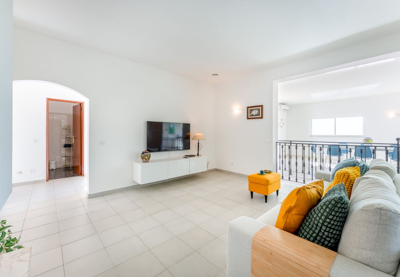 House in Santa Bárbara de Nexe - Casa Federica | 4 Bedrooms | Magnific Views | Loulé 