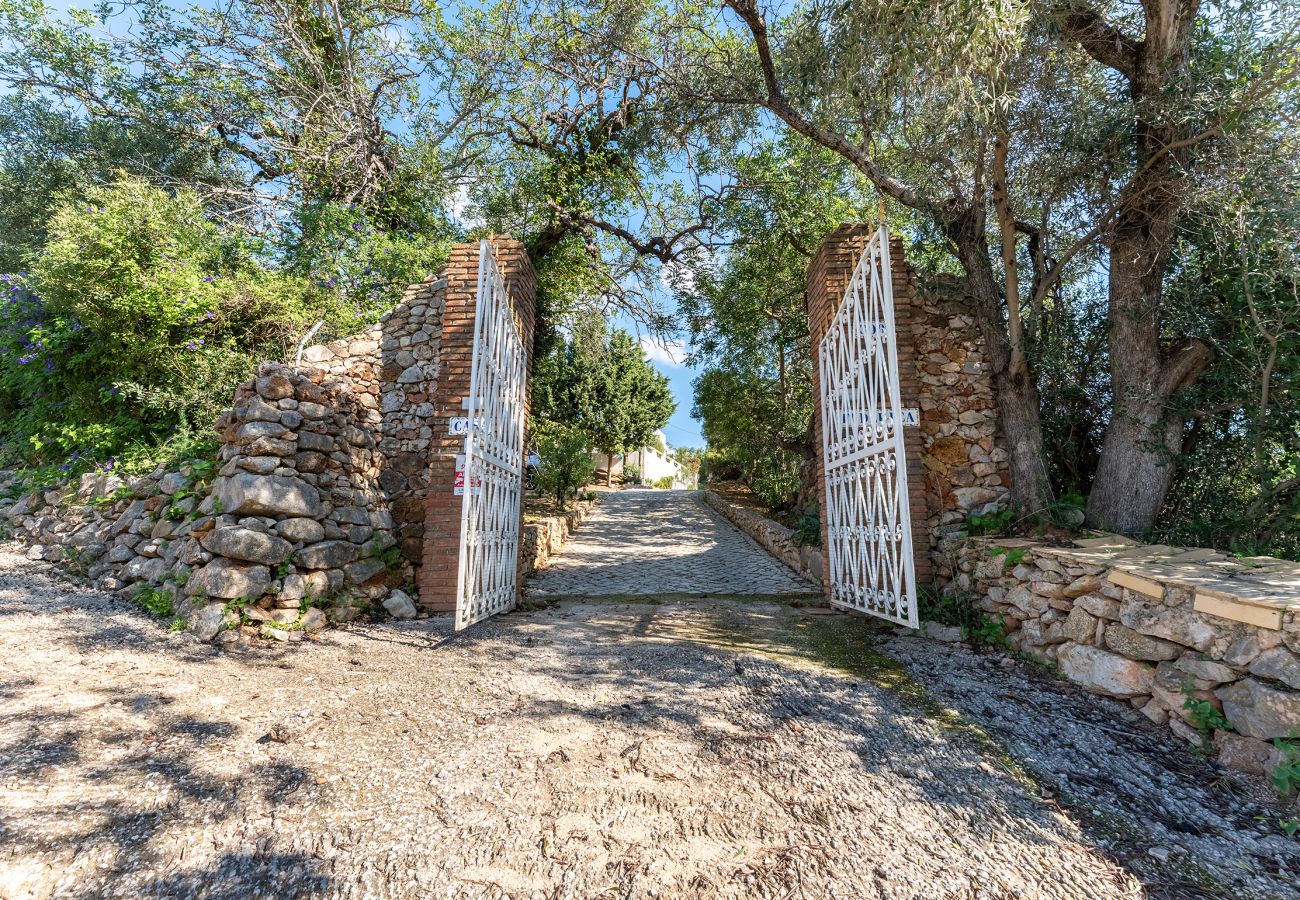 House in Santa Bárbara de Nexe - Casa Federica | 4 Bedrooms | Magnific Views | Loulé 
