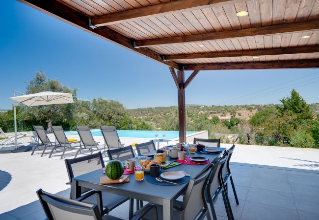 Villa in Loulé - Quinta do Cerro | 4 Bedrooms | Quiet | Loulé Villa in Loulé - Quinta do Cerro | 4 Bedrooms | Quiet | Loulé