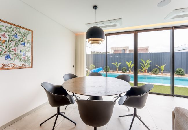 Villa in Albufeira - Villa Memorias | Modern | 3 Bedrooms | Albufeira Villa in Albufeira - Villa Memorias | Modern | 3 Bedrooms | Albufeira