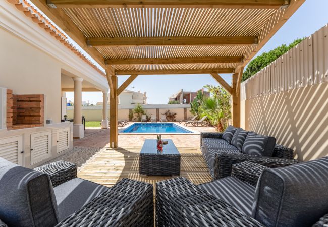 Villa in Albufeira - Villa Castelo | 4 Bedrooms | Castelo Beach | Galé Villa in Albufeira - Villa Castelo | 4 Bedrooms | Castelo Beach | Galé