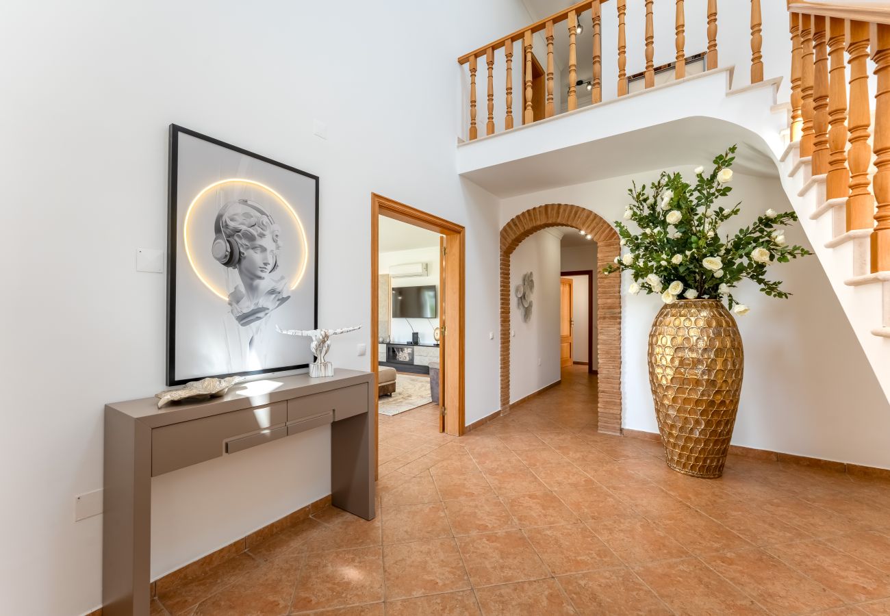 Villa in Albufeira - Villa Castelo | 4 Bedrooms | Castelo Beach | Galé