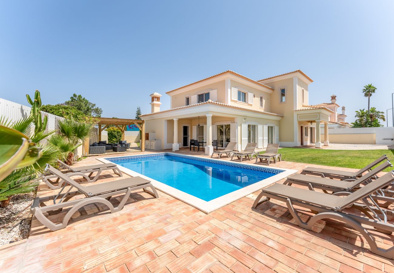 Villa in Albufeira - Villa Castelo | 4 Bedrooms | Castelo Beach | Galé
