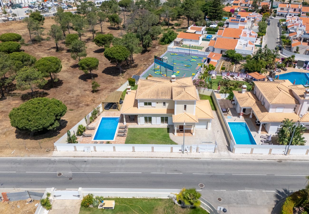 Villa in Albufeira - Villa Castelo | 4 Bedrooms | Castelo Beach | Galé