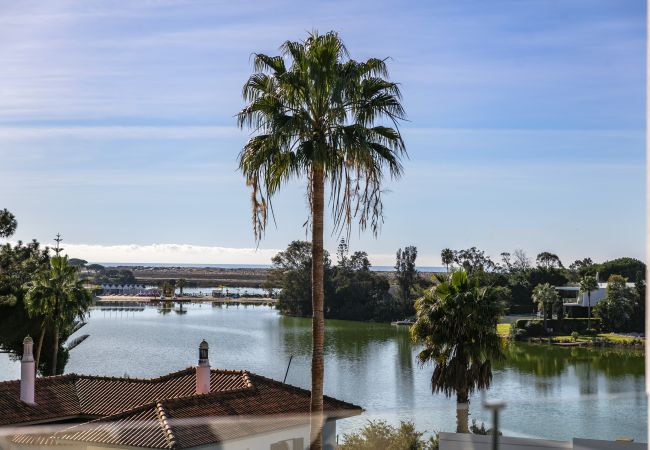 Villa in Almancil - Villa Lakeside Villa in Almancil - Villa Lakeside