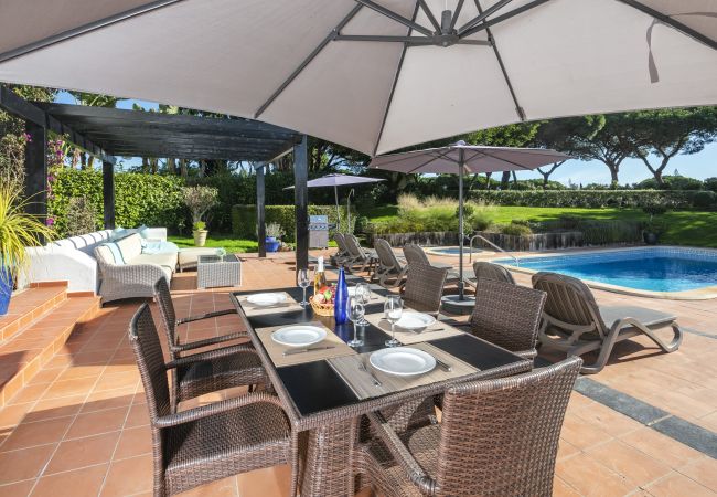 Villa in Almancil - Villa Lakeside Villa in Almancil - Villa Lakeside