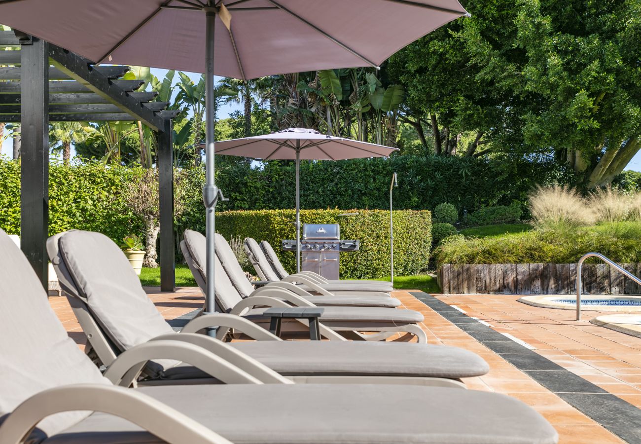 Villa in Almancil - Villa Lakeside Villa in Almancil - Villa Lakeside