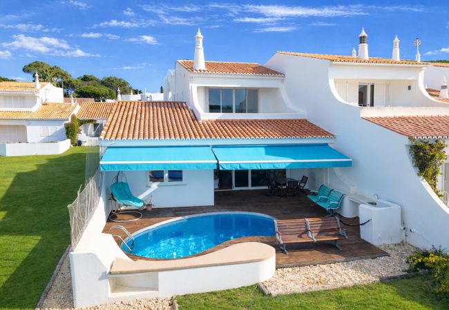  in Almancil - Casa Mimosa | 3 bedrooms | Royal de Vale do Lobo