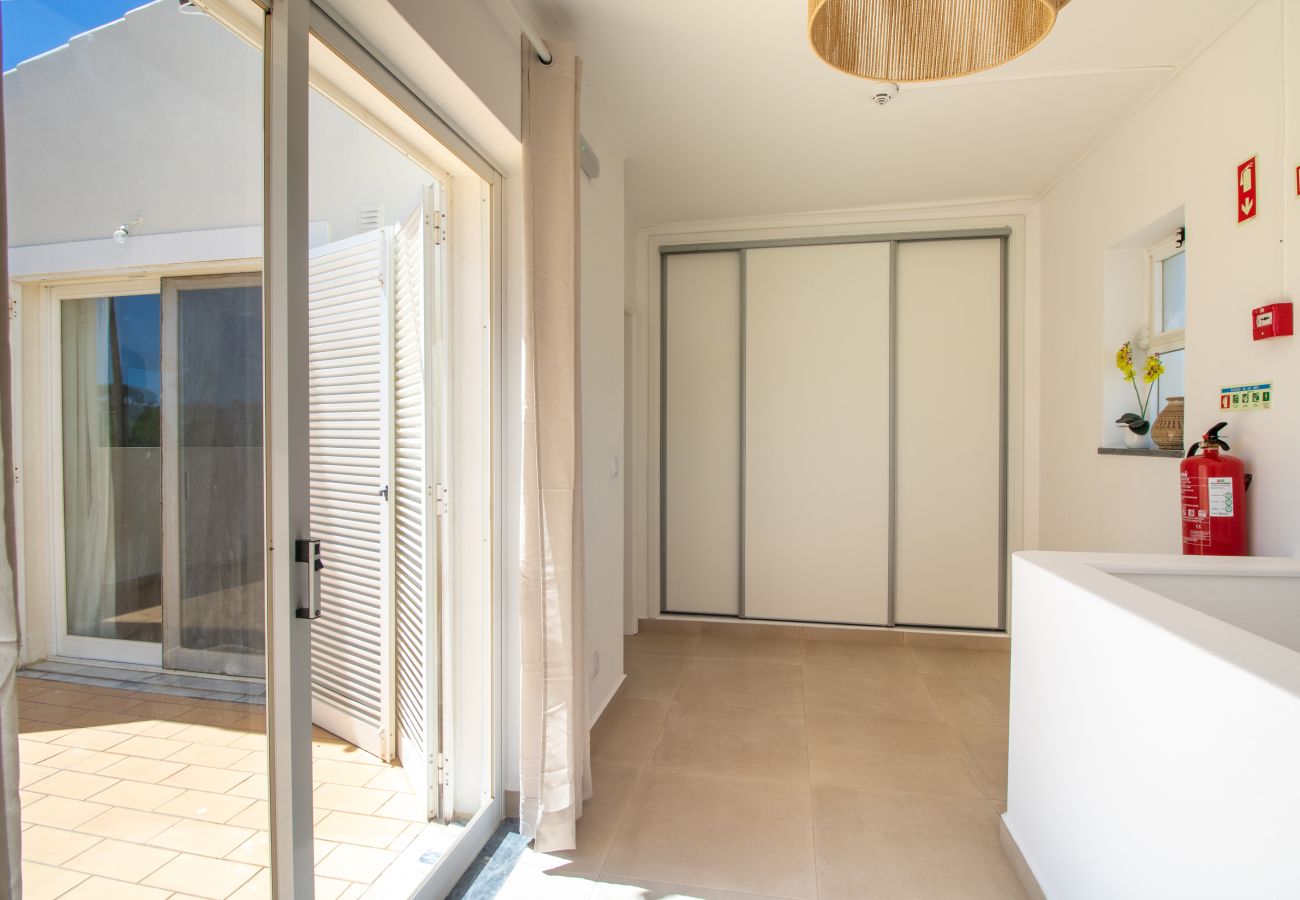 Villa in Carvoeiro - Villa Ursa | 6 bedrooms | Jacuzzi | Benagil