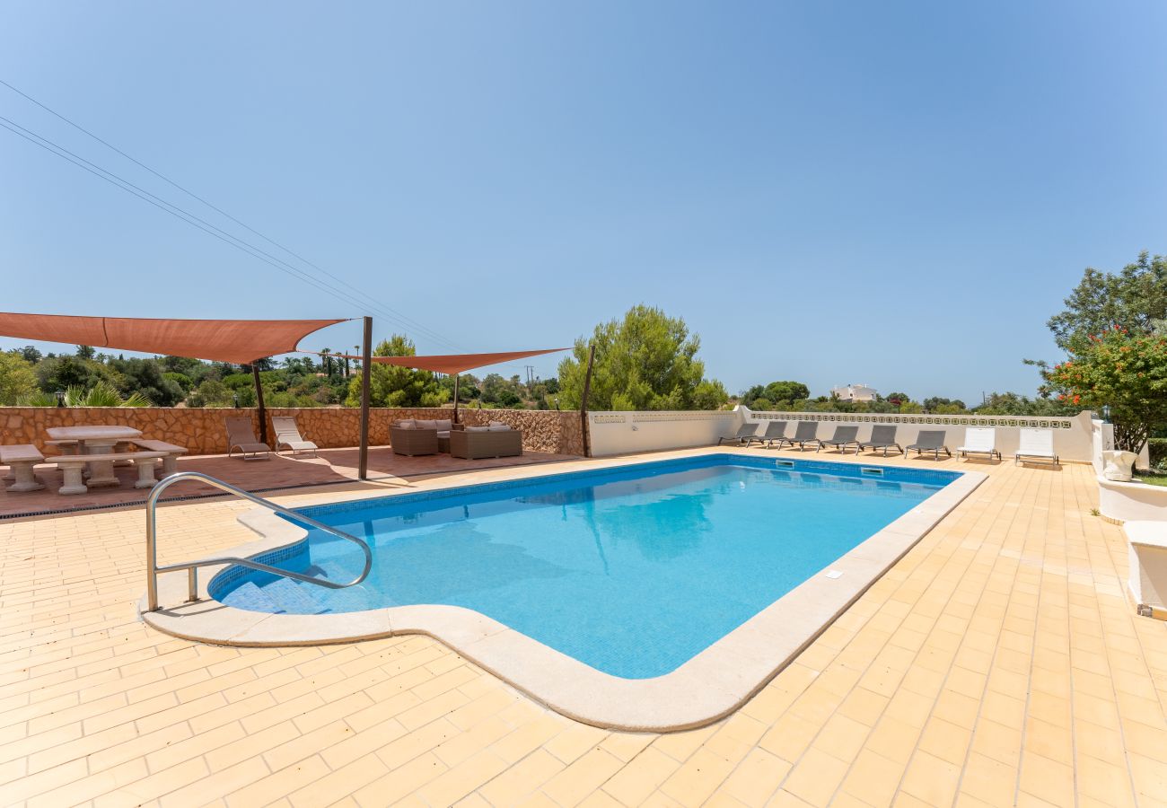 Villa in Carvoeiro - Villa Ursa | 6 bedrooms | Jacuzzi | Benagil