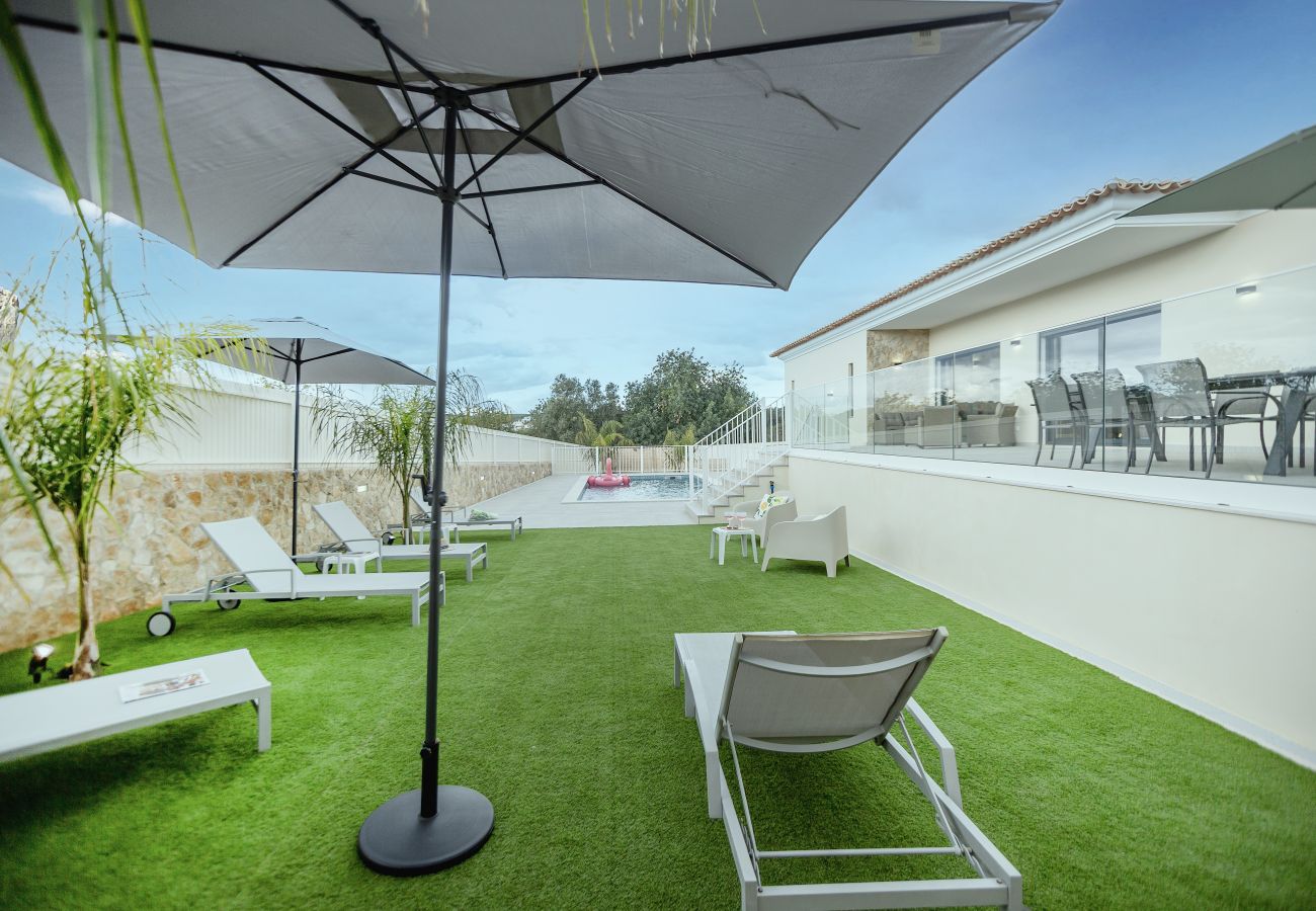 Villa in Boliqueime - Villa Citrus | 4 bedrooms | New | Private Pool