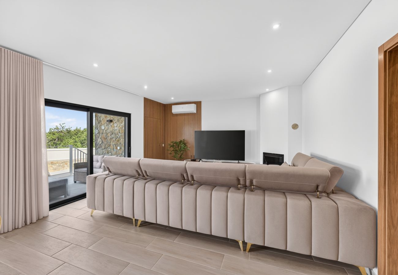 Villa in Boliqueime - Villa Citrus | 4 bedrooms | New | Private Pool