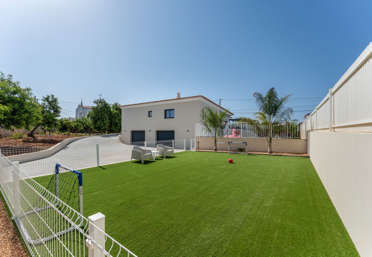 Villa in Boliqueime - Villa Citrus | 4 bedrooms | New | Private Pool