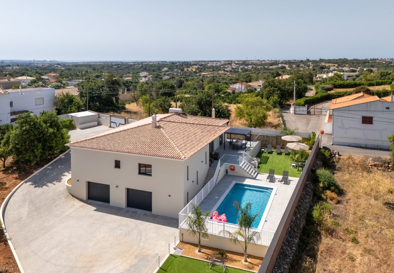 Villa in Boliqueime - Villa Citrus | 4 bedrooms | New | Private Pool
