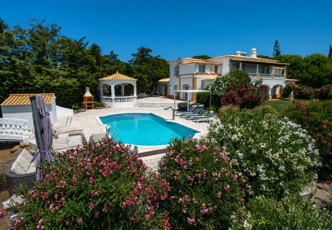 Villa in Carvoeiro - Villa Paraiso | 6 bedrooms | Jacuzzi | Carvoeiro