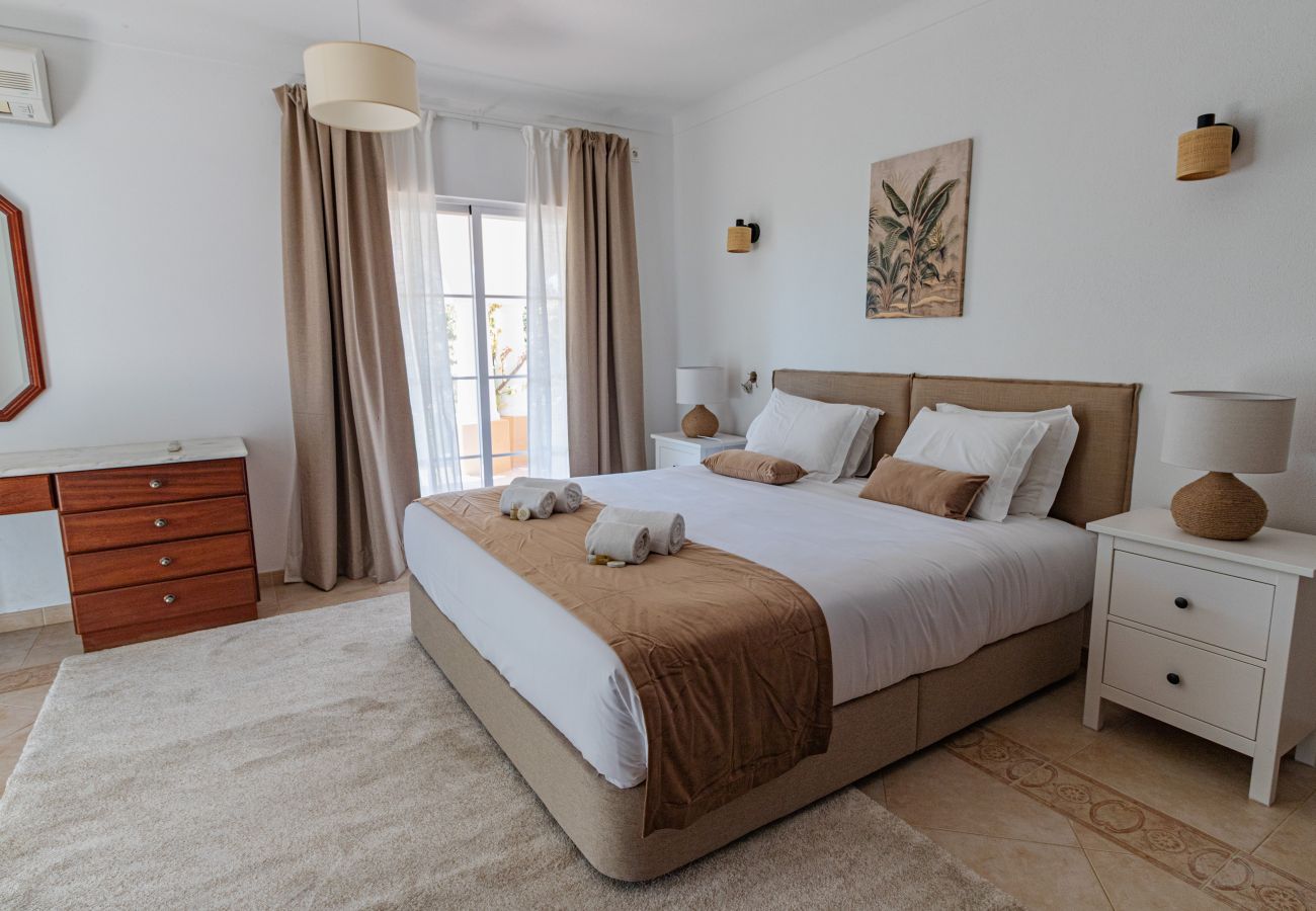 Villa in Carvoeiro - Villa Paraiso | 6 bedrooms | Jacuzzi | Carvoeiro