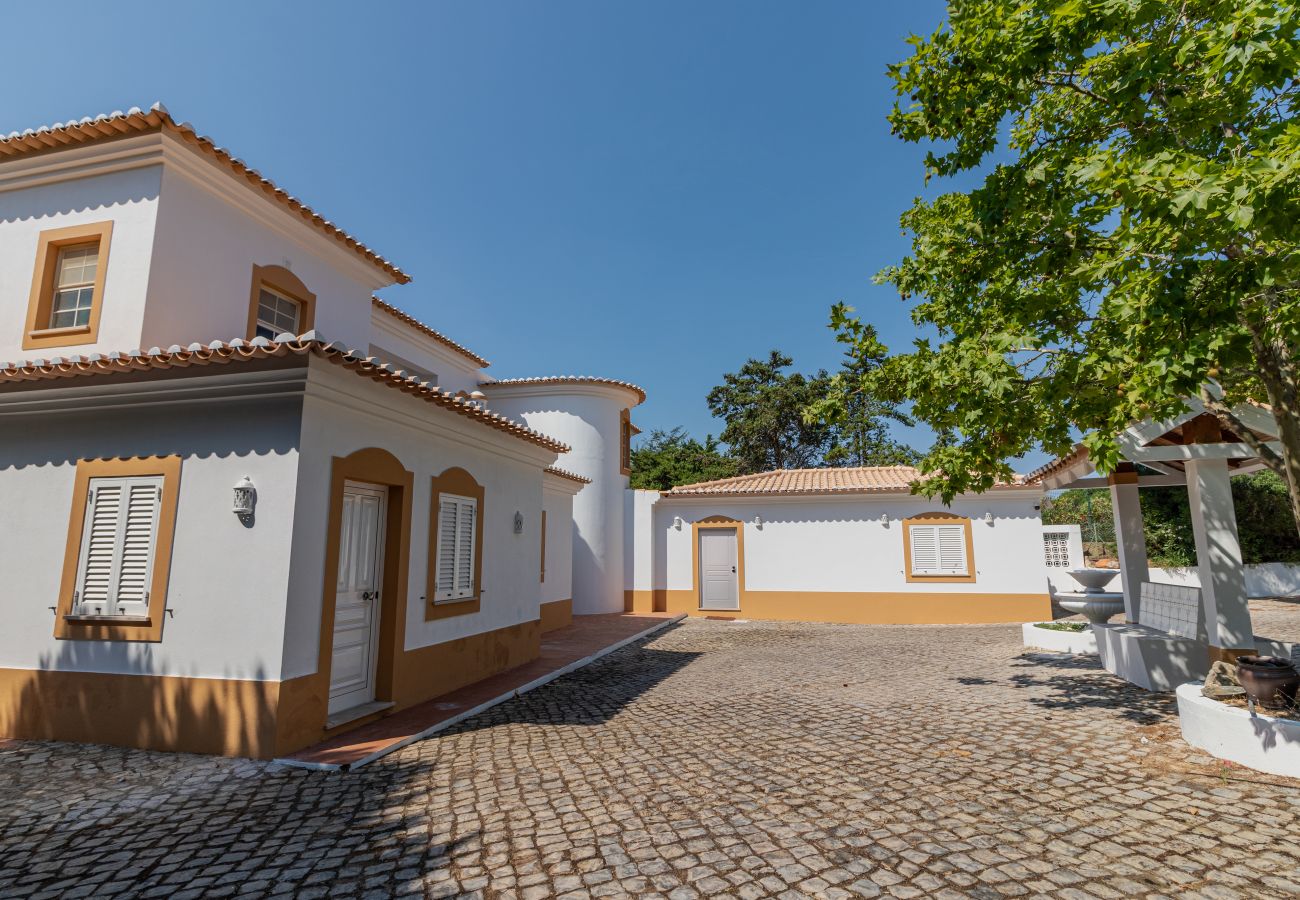 Villa in Carvoeiro - Villa Paraiso | 6 bedrooms | Jacuzzi | Carvoeiro