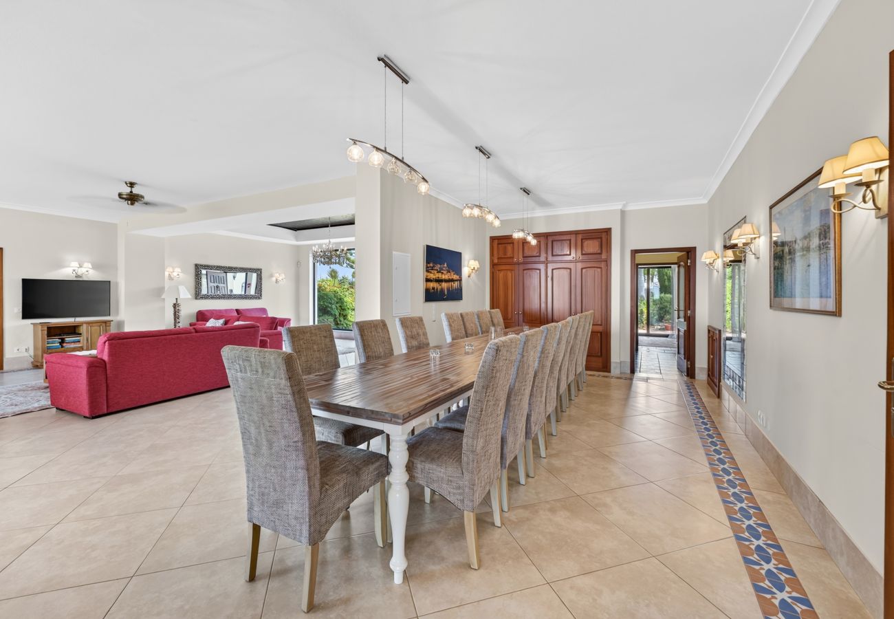 Villa in Lagoa - Quinta dos Loendros |  9 bedrooms | Carvoeiro | Jacuzzi