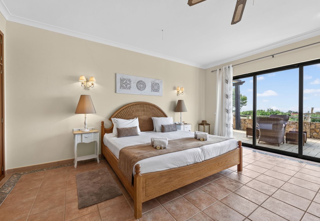 Villa in Lagoa - Quinta dos Loendros |  9 bedrooms | Carvoeiro | Jacuzzi