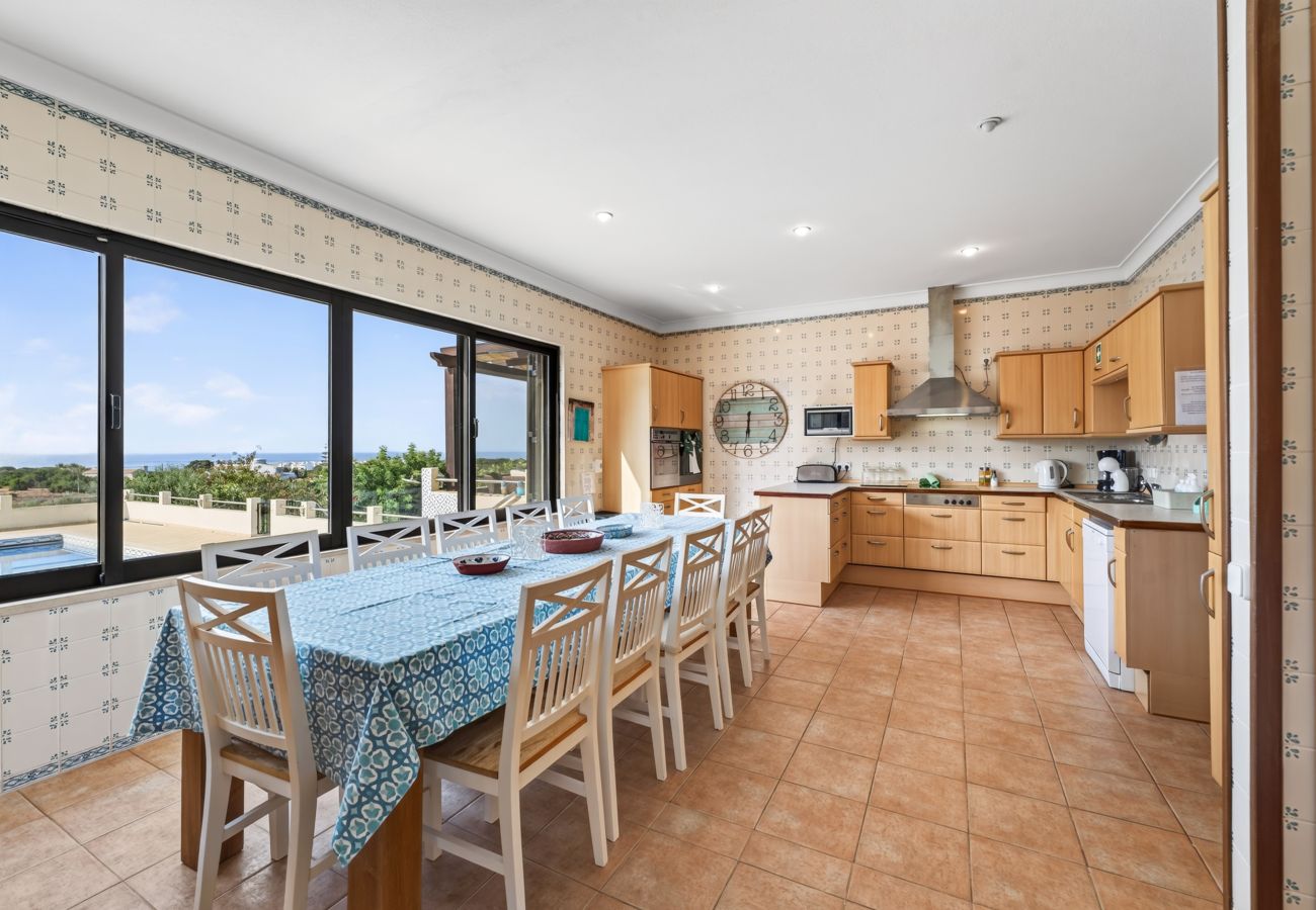 Villa in Lagoa - Quinta dos Loendros |  9 bedrooms | Carvoeiro | Jacuzzi