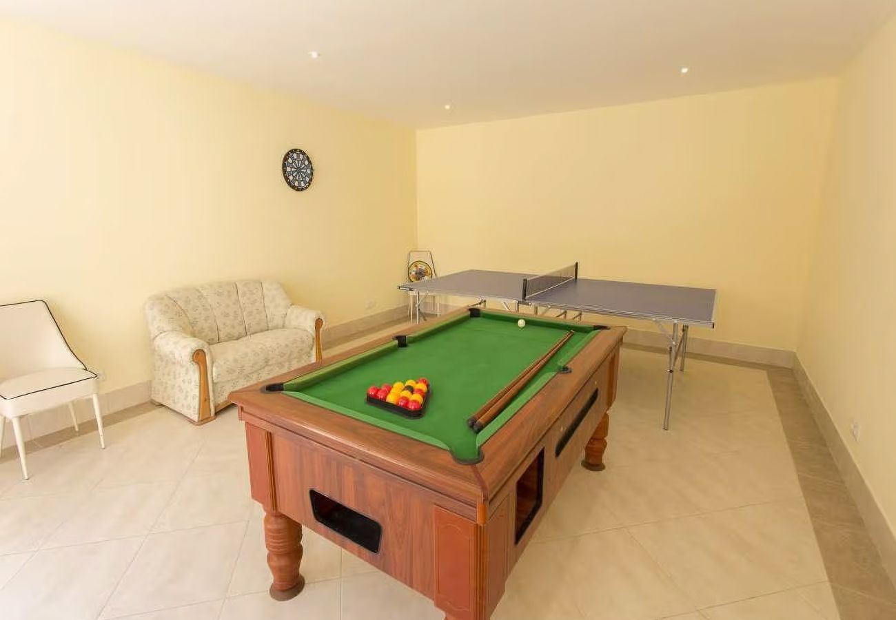 Villa in Lagoa - Quinta dos Loendros |  9 bedrooms | Carvoeiro | Jacuzzi