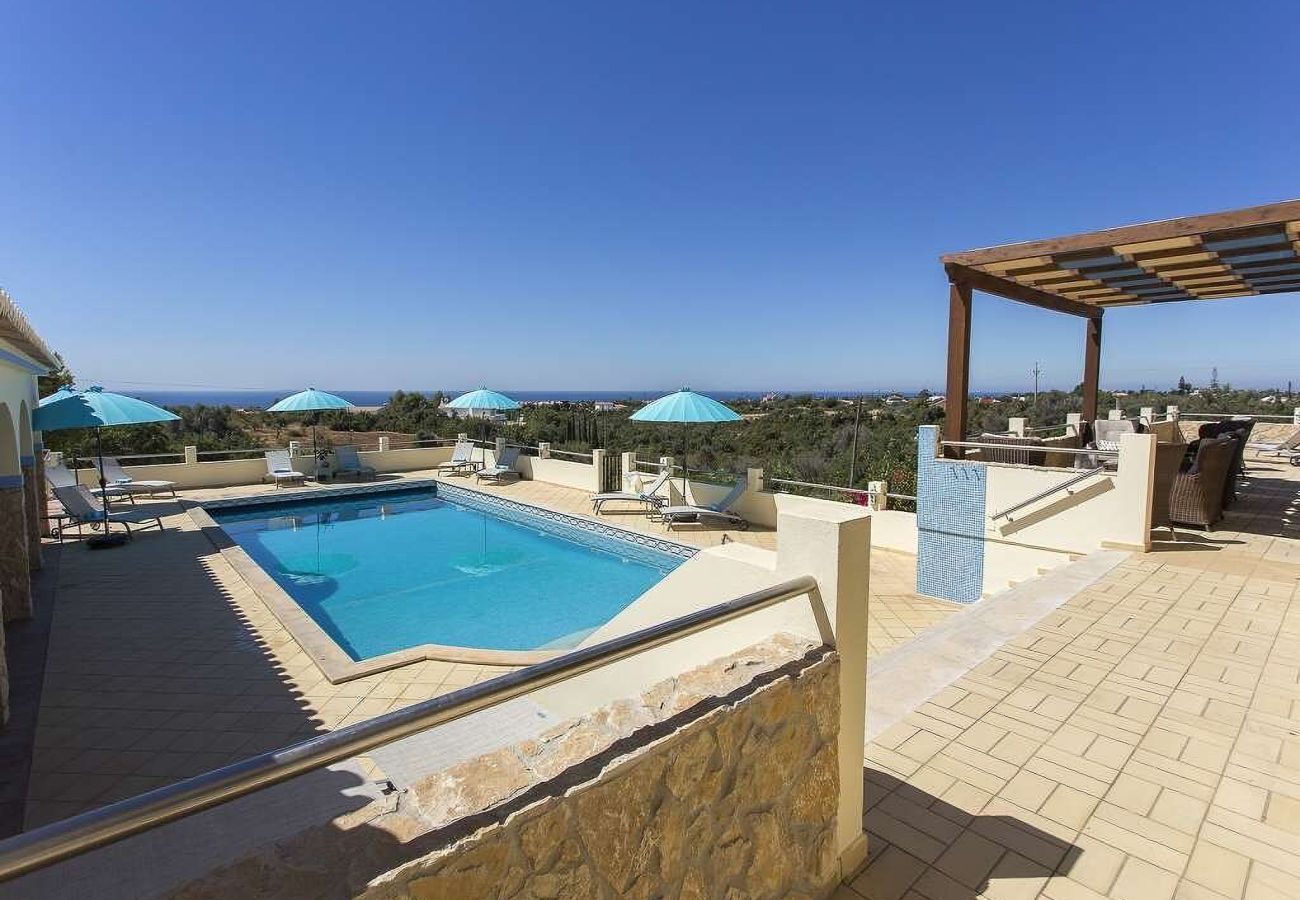 Villa in Lagoa - Quinta dos Loendros |  9 bedrooms | Carvoeiro | Jacuzzi